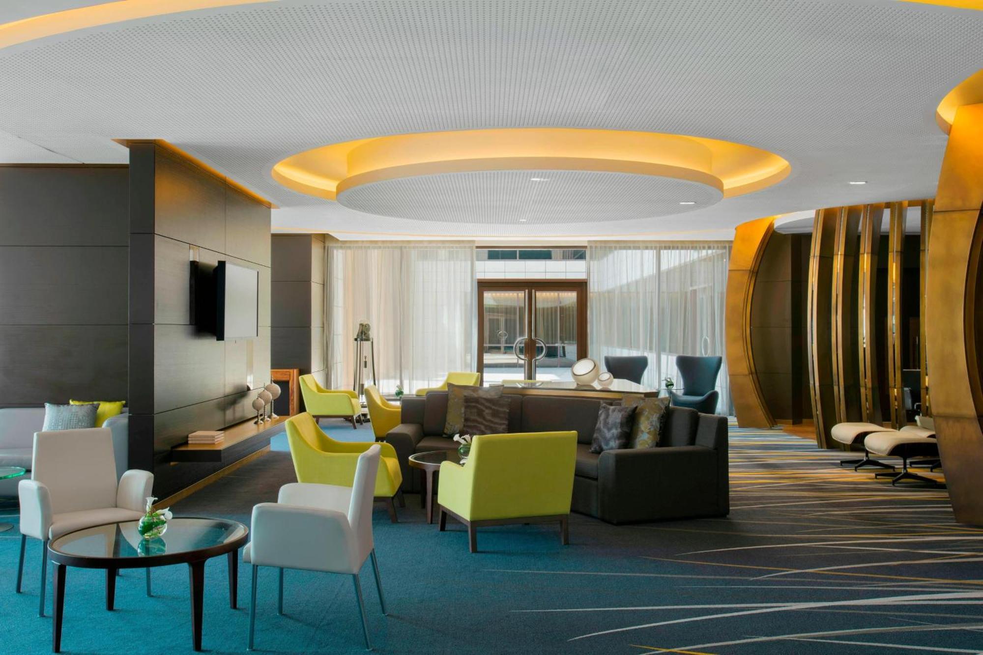 多哈威斯汀酒店 外观 照片 The Executive Lounge at the hotel